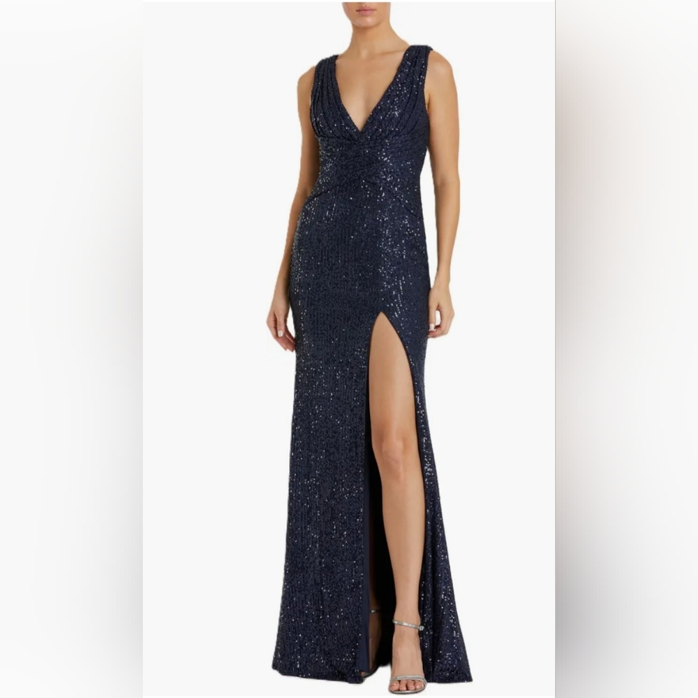 Ieena for Mac Duggal 26598 Navy Sequin V-Neck Wrap Waist Evening Gown Size 8 NWT